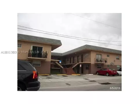 425 E 32 St #10, Hialeah, FL 33013 photo 1