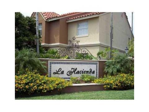 Undisclosed, Hialeah, FL 33015 photo 1