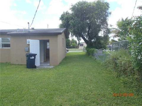 Undisclosed, Miami, FL 33170 photo 10