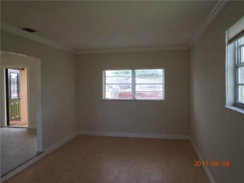 Undisclosed, Miami, FL 33170 photo 17