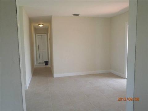 Undisclosed, Miami, FL 33170 photo 11
