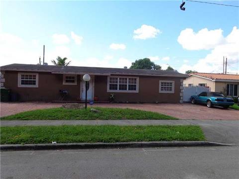 Undisclosed, Hialeah, FL 33014 photo 1