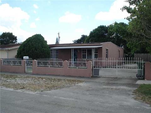 Undisclosed, Hialeah, FL 33013 photo 2