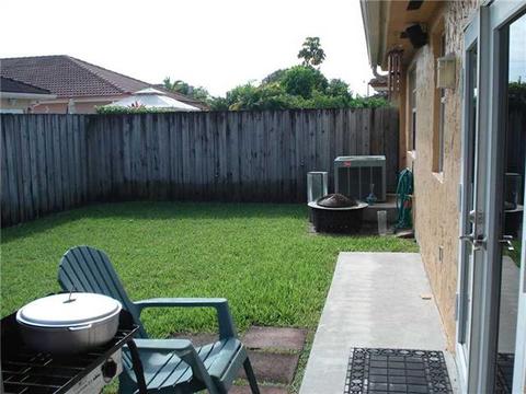 Undisclosed, Miami, FL 33175 photo 27