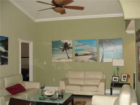 Undisclosed, Miami, FL 33175 photo 15
