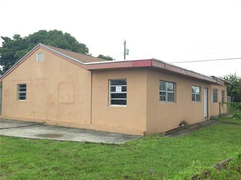 790 SE 8 Ave, Hialeah, FL 33010 photo 1