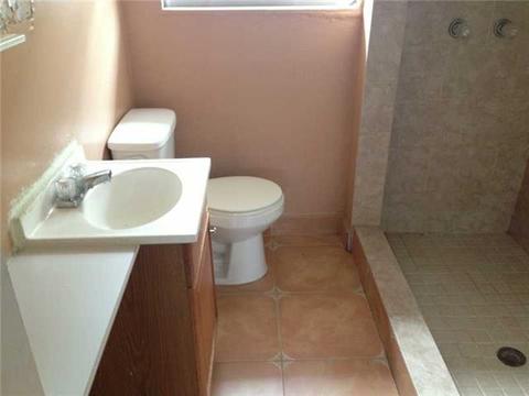 790 SE 8 Ave, Hialeah, FL 33010 photo 9