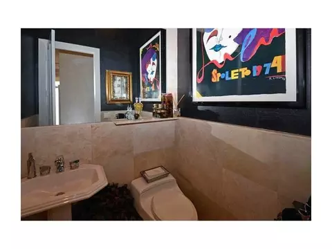 Undisclosed, Weston, FL 33331 photo 32