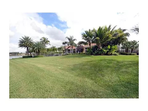Undisclosed, Weston, FL 33331 photo 24