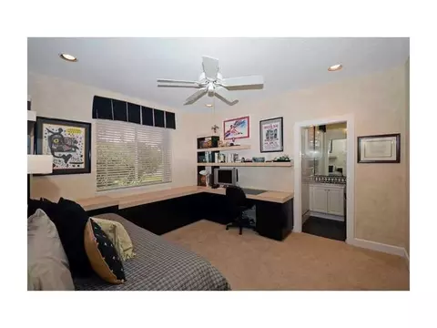 Undisclosed, Weston, FL 33331 photo 28