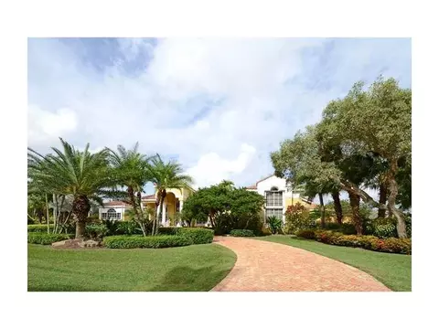 Undisclosed, Weston, FL 33331 photo 3