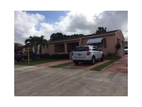 318 E 11 St, Hialeah, FL 33010 photo 1