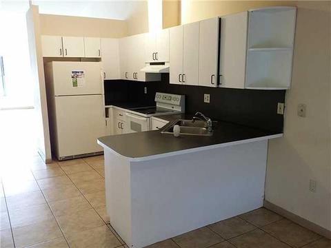 7210 W 29 Ave, Hialeah, FL 33018 photo 2