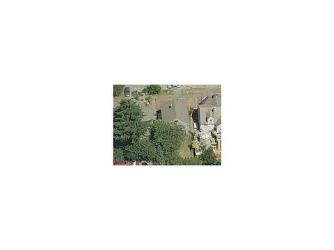 2550 NW 68 St, Miami, FL 33147 photo 1