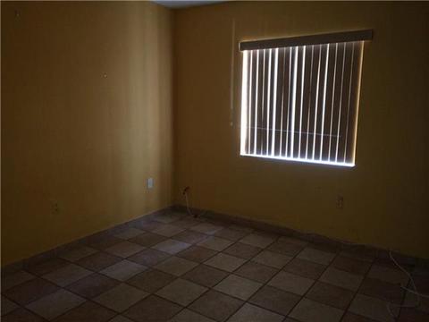 2425 W 76 St #103, Hialeah, FL 33016 photo 8