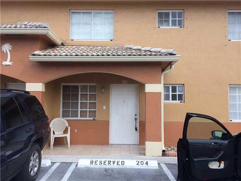 2425 W 76 St #103, Hialeah, FL 33016 photo 1