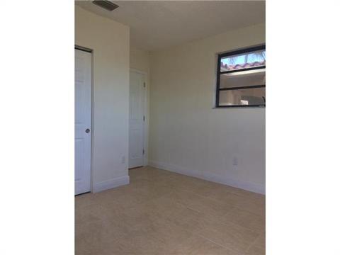 Undisclosed, Hialeah, FL 33012 photo 8
