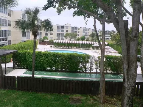 Undisclosed, Margate, FL 33063 photo 12