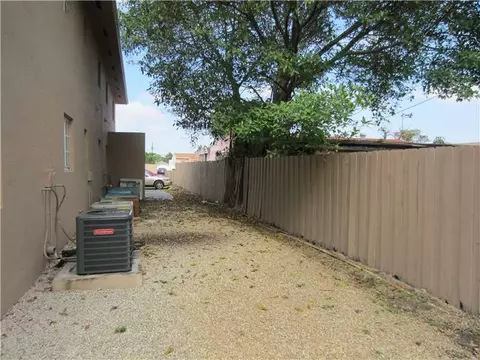 20 E 41 St, Hialeah, FL 33013 photo 8