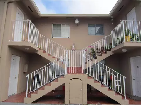 20 E 41 St, Hialeah, FL 33013 photo 1