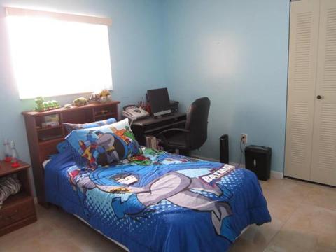 Undisclosed, Hialeah, FL 33018 photo 6