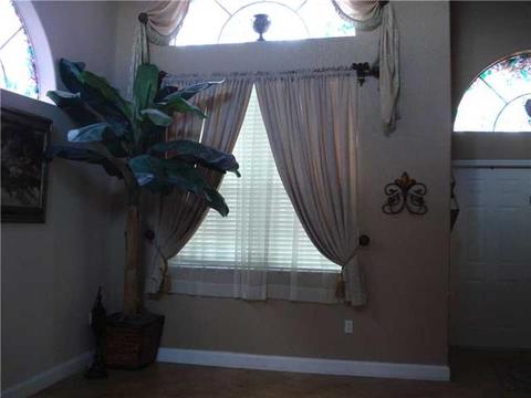 Undisclosed, Miami, FL 33193 photo 7