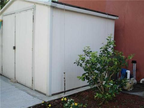 Undisclosed, Miami, FL 33193 photo 6