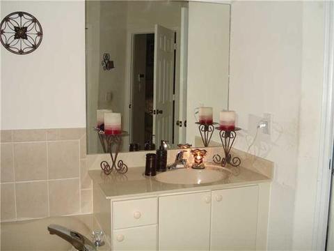 Undisclosed, Miami, FL 33193 photo 31