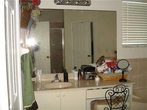 Undisclosed, Miami, FL 33193 photo 29