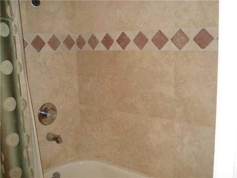 Undisclosed, Miami, FL 33193 photo 20