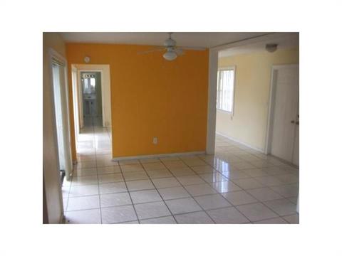 Undisclosed, Hialeah, FL 33015 photo 4