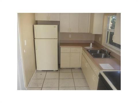 Undisclosed, Hialeah, FL 33015 photo 3