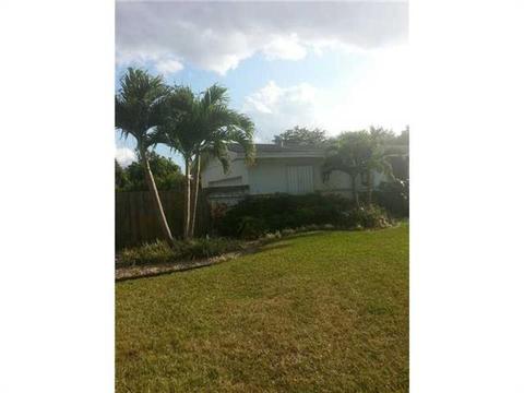 Undisclosed, Pinecrest, FL 33156 photo 2