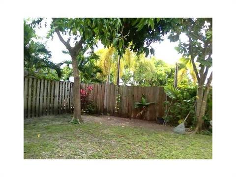 Undisclosed, Kendall, FL 33177 photo 11