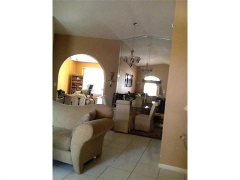 Undisclosed, Kendall, FL 33177 photo 6