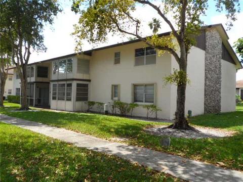 370 E Laurel Dr #4E, Margate, FL 33063 photo 1