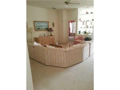 211 Hampton Pl, Jupiter, FL 33458 photo 3