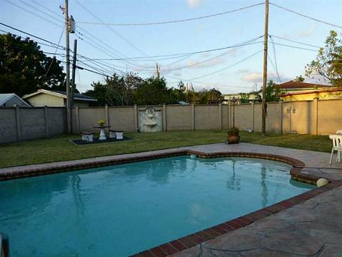 Undisclosed, Miami, FL 33155 photo 12
