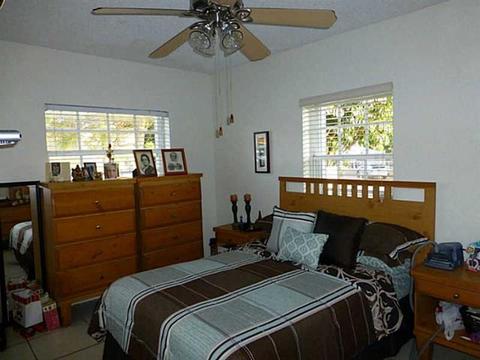 Undisclosed, Miami, FL 33155 photo 4