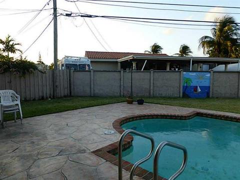 Undisclosed, Miami, FL 33155 photo 13