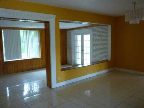 1440 W 4 Ln, Hialeah, FL 33010 photo 9