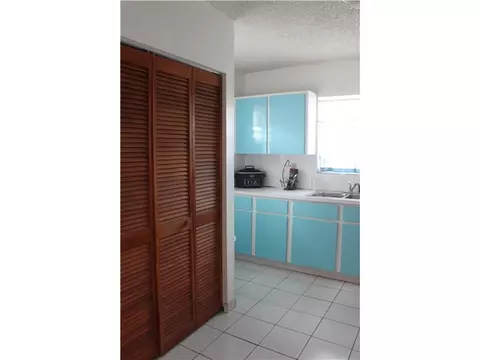870 E 19 St, Hialeah, FL 33013 photo 8