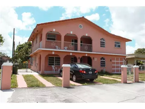 870 E 19 St, Hialeah, FL 33013 photo 3
