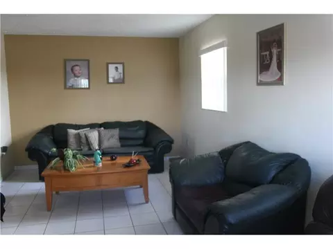 870 E 19 St, Hialeah, FL 33013 photo 10