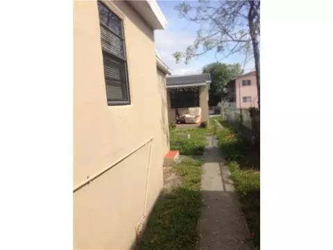 39 W 26 St, Hialeah, FL 33010 photo 18