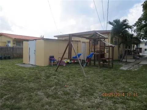 464 E 24 St, Hialeah, FL 33013 photo 4