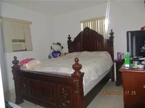 464 E 24 St, Hialeah, FL 33013 photo 20