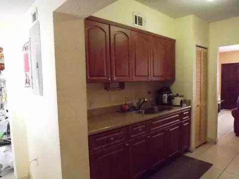 720 SE 7 Ave, Hialeah, FL 33010 photo 11