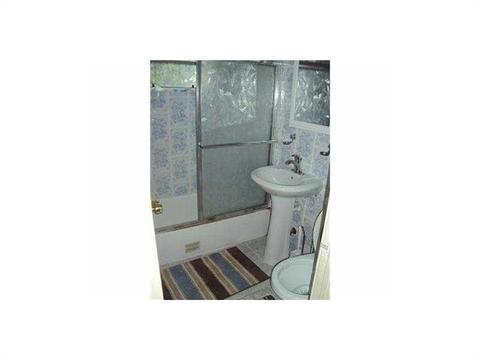 Undisclosed, Hialeah, FL 33013 photo 11