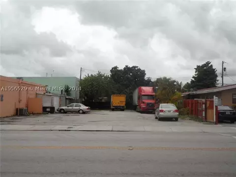 620 W 29 St, Hialeah, FL 33012 photo 1
